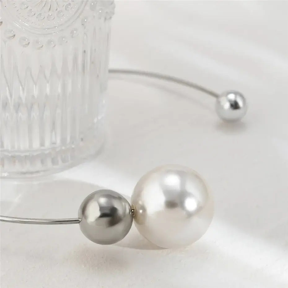 Elegant Goth Big White Imitation Pearl Choker Necklace