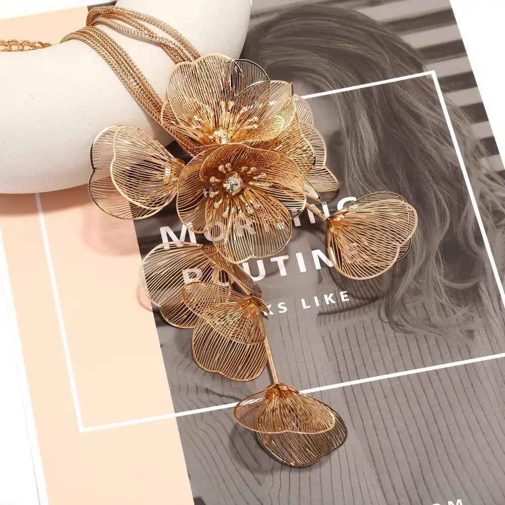 Brand Design Long Metal Leaf Shaped Flower Statement Jewelry Set