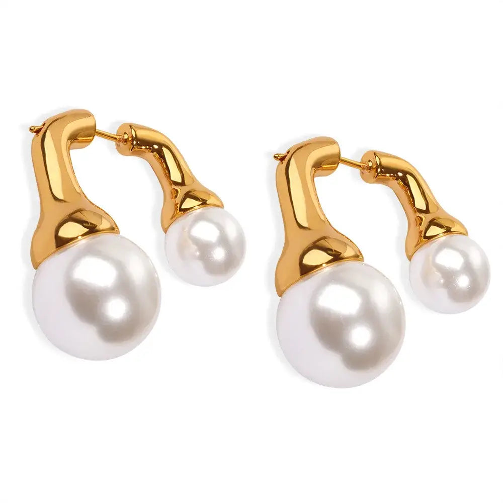 Women Copper Elegant Gold-Plated Pearl Stud Earring 