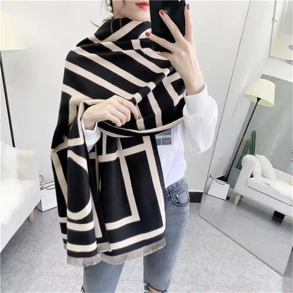 Women's Luxury Cashmere Geometric Print Scarves